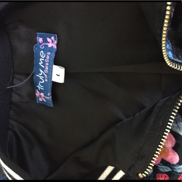 Velvet jacket - Picture 3 of 4